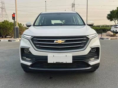 Chevrolet Captiva LS 2022 | GCC Specs | Low Mileage | Perfect Family SUV-1