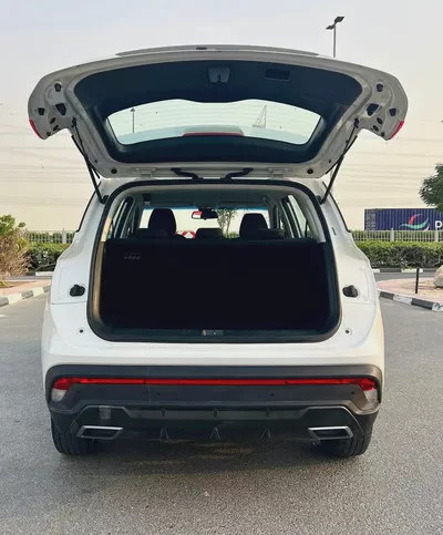 Chevrolet Captiva LS 2022 | GCC Specs | Low Mileage | Perfect Family SUV-7
