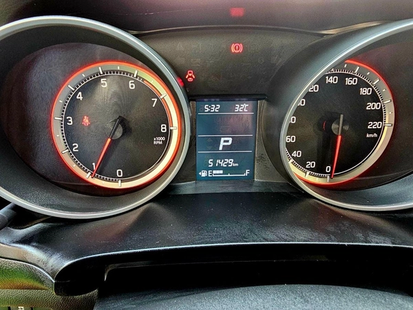 Suzuki Swift 1.2L GCC JAPAN VERSION / LOW MILEAGE