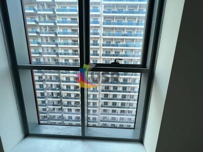 Wembley Tower, Dubai Sports City, Dubai-3
