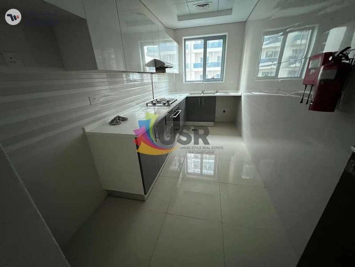Wembley Tower, Dubai Sports City, Dubai-6-6