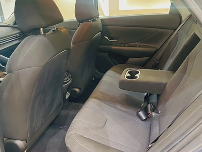 2025 Hyundai Elantra GLS GCC Specs - Brand New Condition-12