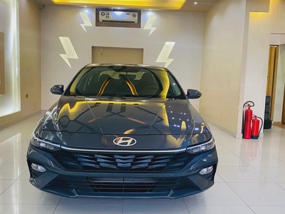 2025 Hyundai Elantra GLS GCC Specs - Brand New Condition-1