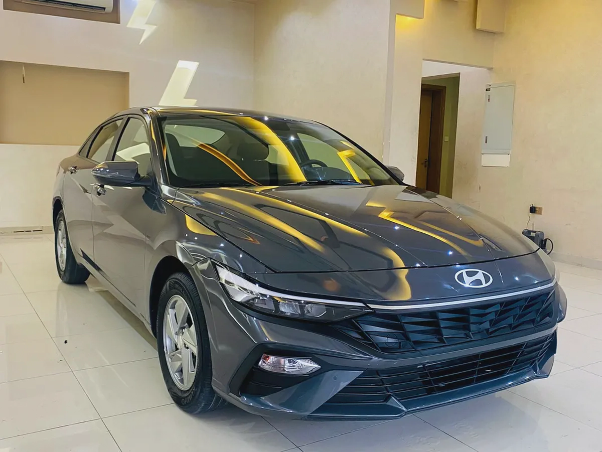 2025 Hyundai Elantra GLS GCC Specs - Brand New Condition-8-8