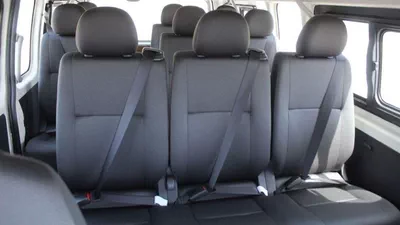Toyota Hiace DLS - STD ROOF Toyota Hiace 2.5L High Roof Diesel old ship 2025-12