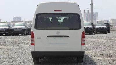 Toyota Hiace DLS - STD ROOF Toyota Hiace 2.5L High Roof Diesel old ship 2025-5