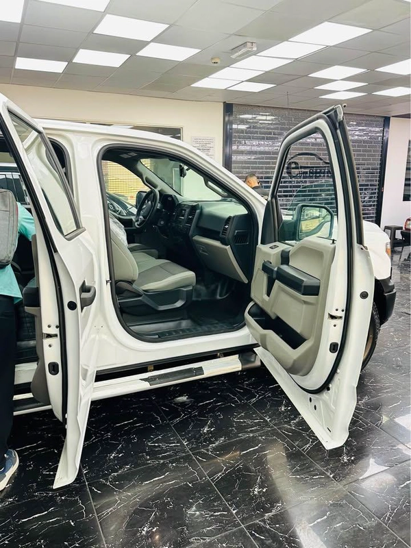 FORD F150 XL 5.0L V8 2019