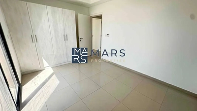 Spacious three bedroom corner unit with bigger layout available for rent in Nasma residence-13