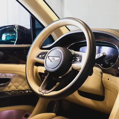 AED 8,624 P.M • 0% Downpayment • Bentley Bentayga First Edition • 1 Year Warranty-9