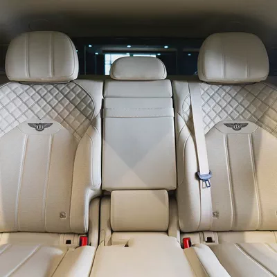 AED 8,624 P.M • 0% Downpayment • Bentley Bentayga First Edition • 1 Year Warranty-17