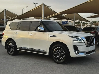 (2019) NISSAN//PATROL//SE//GCC//LOW MILLAGE//2023 CONVERTER-3