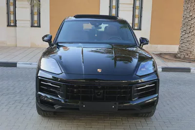 Porsche Cayenne  2024-62000KM-GCC SPECS-5 YEAR  WARRANTY AND  SERVICE CONTRACT  OR 2029-7