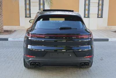 Porsche Cayenne  2024-62000KM-GCC SPECS-5 YEAR  WARRANTY AND  SERVICE CONTRACT  OR 2029-8