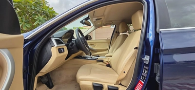 2018-BMW 318i-Excellent Condition-Bank Finance Available-10