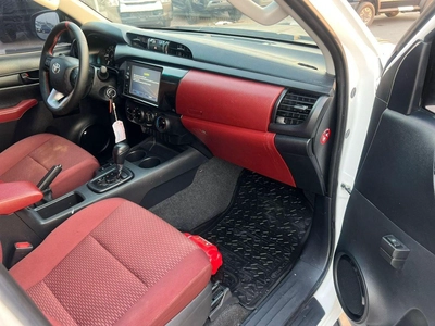 Toyota Hilux 2022 Toyota Hilux GR Sport - 2.7L V4 - Full Automatic Patrol - 4x4 AWD - Off Road Edition --11
