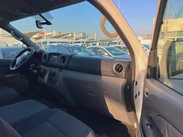 2020 | Nissan Urvan | Chiller | Van | Manual | Ref#925