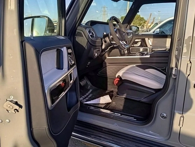 Mercedes Benz G63 AMG MERCEDES G 63- GREY INSIDE WHITE-10