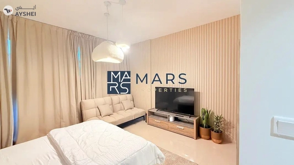 Beautifully Furnished Studio with laundry room available monthly.