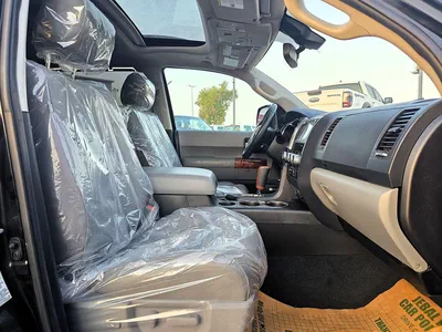 Toyota Sequoia Platinum 2020 USA specs-12