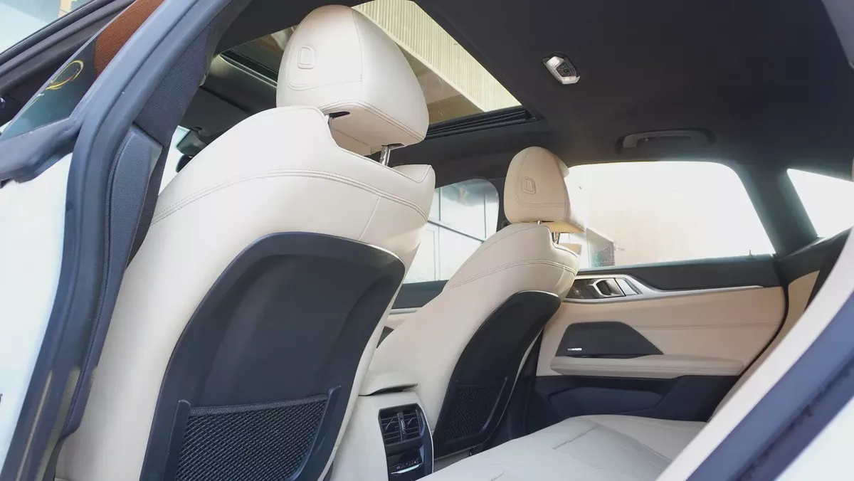 2024 BMW i4 eDrive 35 | Full Electric | GCC Specs | Very Low Mileage-11-11
