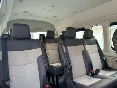 Toyota Hiace 2.8L DIESEL GL FULL OPTION M/T 2025-4