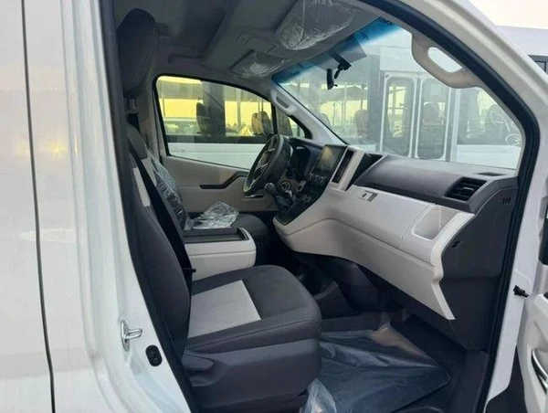 Toyota Hiace 2.8L DIESEL GL FULL OPTION M/T 2025