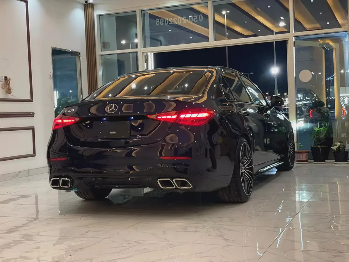 2023 Mercedes-Benz C 300 AMG - American Specs