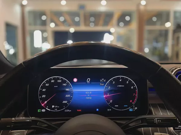 2023 Mercedes-Benz C 300 AMG - American Specs