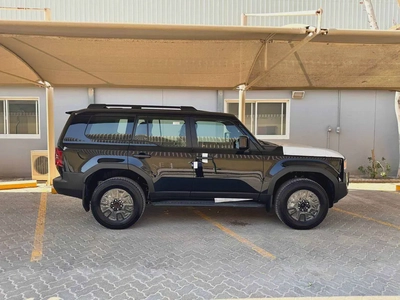 2025 PRADO RIGHT HAND DRIVE AR- HIGH 2.8L DIESEL 0KM-4