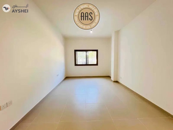 Green Lush Community ☆ New Building ☆ 1 Month Free ☆ Vacant ☆ Ready to Move