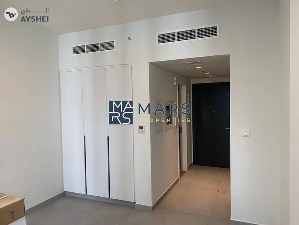 Studio available for sale in Good Price | Freehold | Better ROI