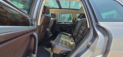 2012 Volkswagen Touareg SEL-Full Option-Excellent Condition-10