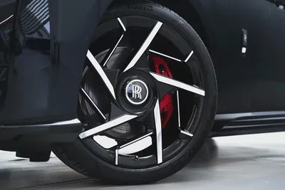 2025 Rolls-Royce Spectre Black Badge | European Specs-6