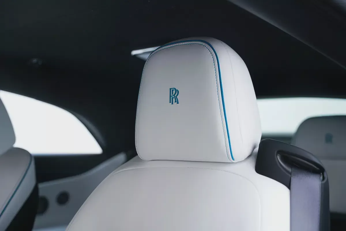 2025 Rolls-Royce Spectre Black Badge | European Specs-7-7