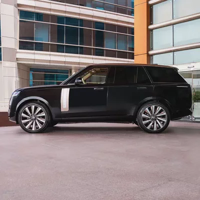 2026 Land Rover Range Rover SV  BRAND NEW-4