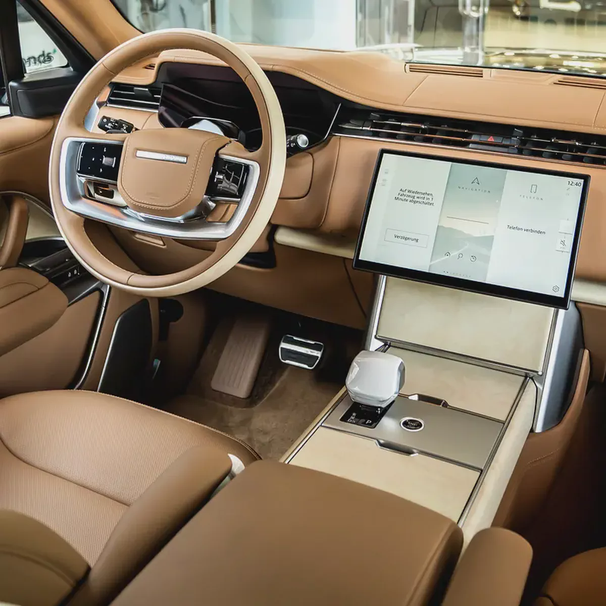 2026 Land Rover Range Rover SV BRAND NEW-9-9