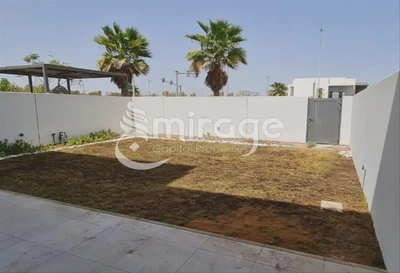 VILLA FOR RENT IN ASPENS, YAS ACRES-4