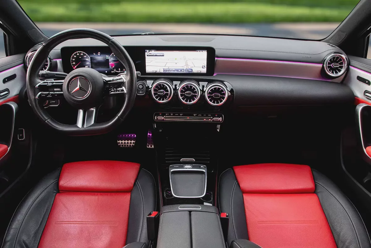 2,253 P.M |  A200 AMG | 0% Downpayment | 2028 WARRANTY!-7-7