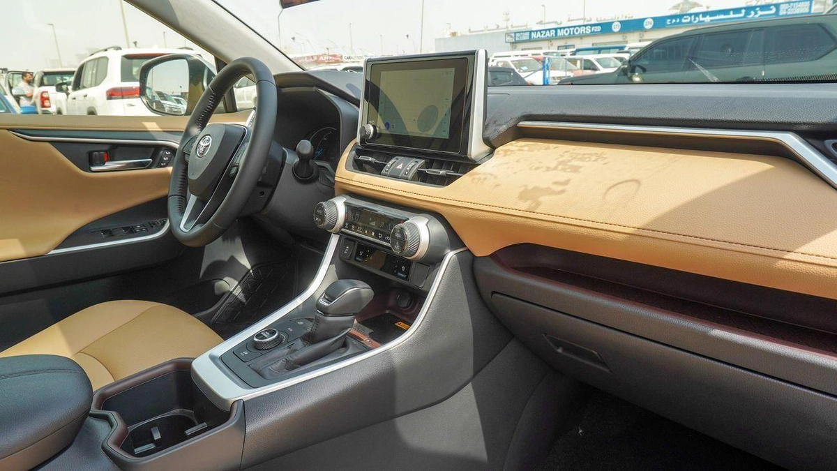 Toyota RAV4 VXR HEV 2.5L HEV AWD  Saudi Specs-11-0
