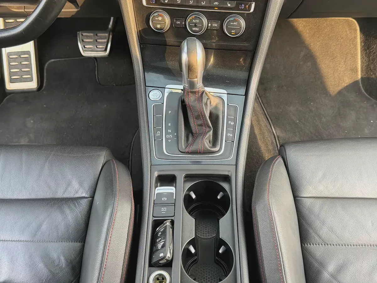 2015 Volkswagen Golf GTI Mk7 | GCC Specs | Well Maintained-9-9