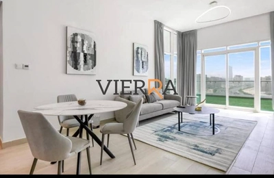 Bright & Spacious l Preminum Location-0