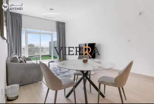 Bright & Spacious l Preminum Location