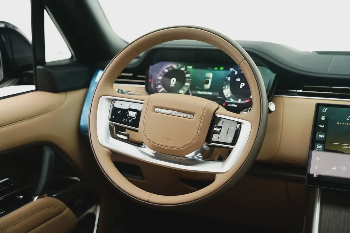 2025 RANGE ROVER P530 AUTOBIOGRAPHY WITH WARRANTY-4-4