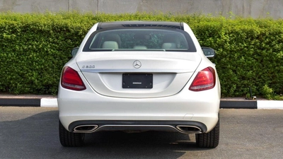 Mercedes-Benz C 300-13
