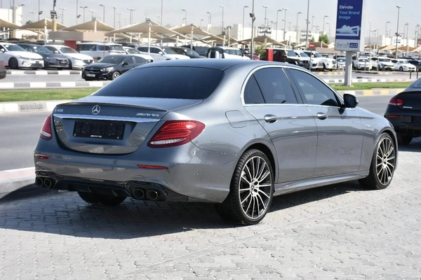 E450 2019 | GREY LIKE