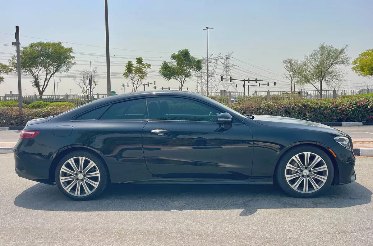 2022 Mercedes-Benz E 450 4MATIC - European Specs - Pristine Condition-6-6