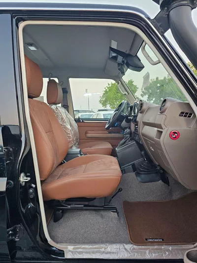 Toyota Land Cruiser 70 LC76 LX HARDTOP 5DOOR || 4.0L PETOL A/T 4WD | RADAR | DIFF-LOCK | FULL OPTION (CODE # 76PAFRE)-13