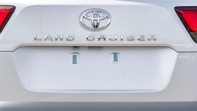 Toyota Land Cruiser VX 3.3L-17