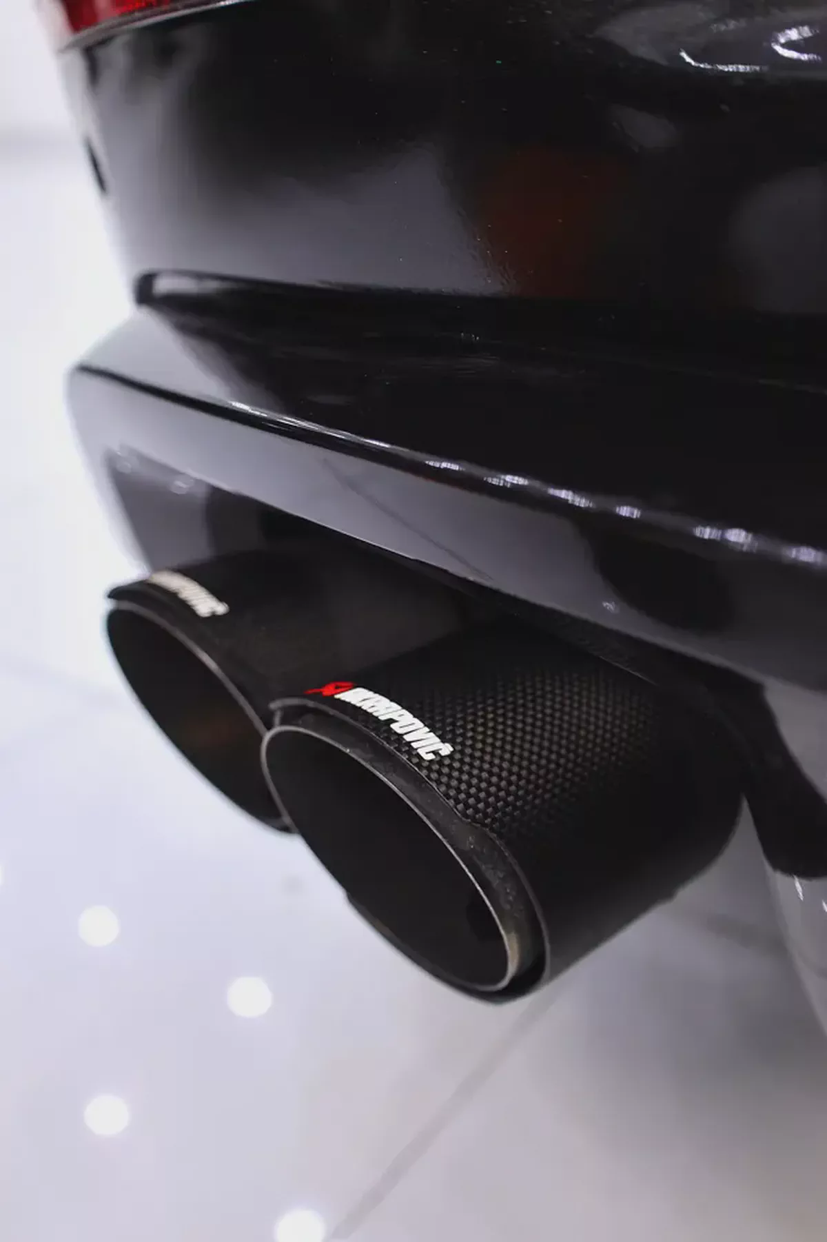 RANGE ROVER SPORT HSE DYNAMIC WITH SV EDITION ONE KIT - V6 - P400 + AKRAPOVIC EXHAUST SYSTEM-7-7
