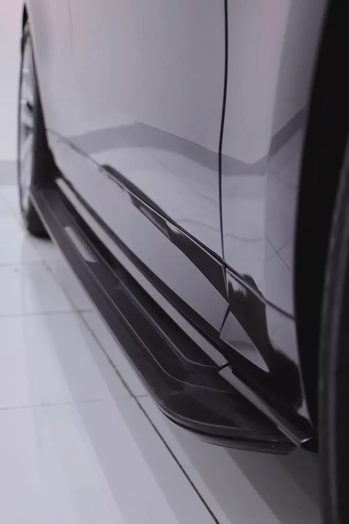 RANGE ROVER SPORT HSE DYNAMIC WITH SV EDITION ONE KIT - V6 - P400 + AKRAPOVIC EXHAUST SYSTEM-8-8